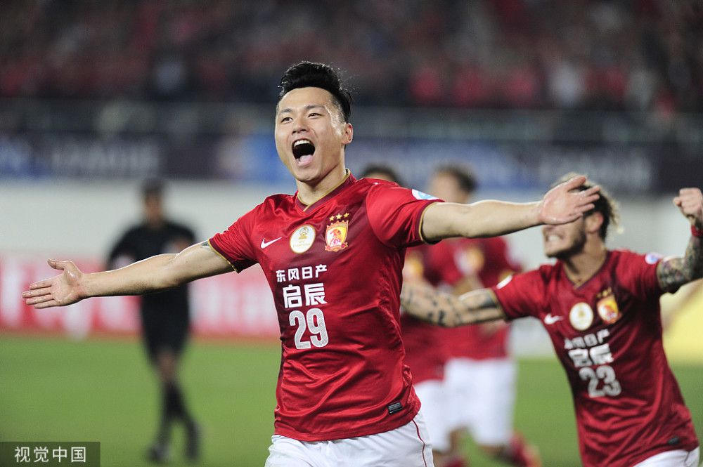 影片凭借现代化的先进思想、独特的人物塑造与唯美仙侠的国风气质，成功与当下的审美接驳，获得年轻群体的文化认同感，在年轻人中引发了刷屏热